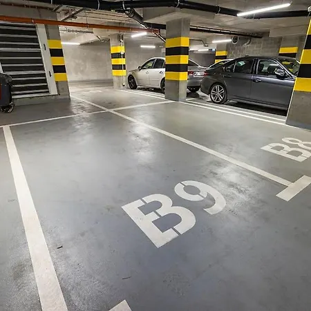 Superapart Klobucka Apt345 - Parking, Blisko Lotniska * 华沙