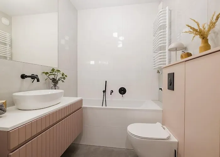 Superapart Klobucka Apt345 - Parking, Blisko Lotniska Apartamento