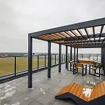 アパート Superapart Klobucka Apt345 - Parking, Near Airport ワルシャワ